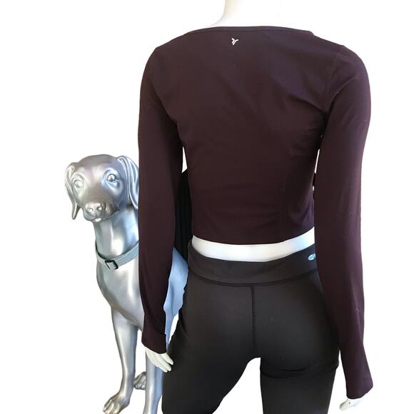 Old Navy Active Cropped Long Sleeve Purple Top Zipped Pocket Women's Size Small - Picture 2 of 7